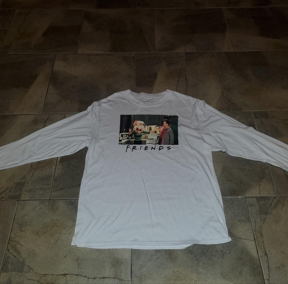 FRIENDS Graphic long Sleeve Shirt